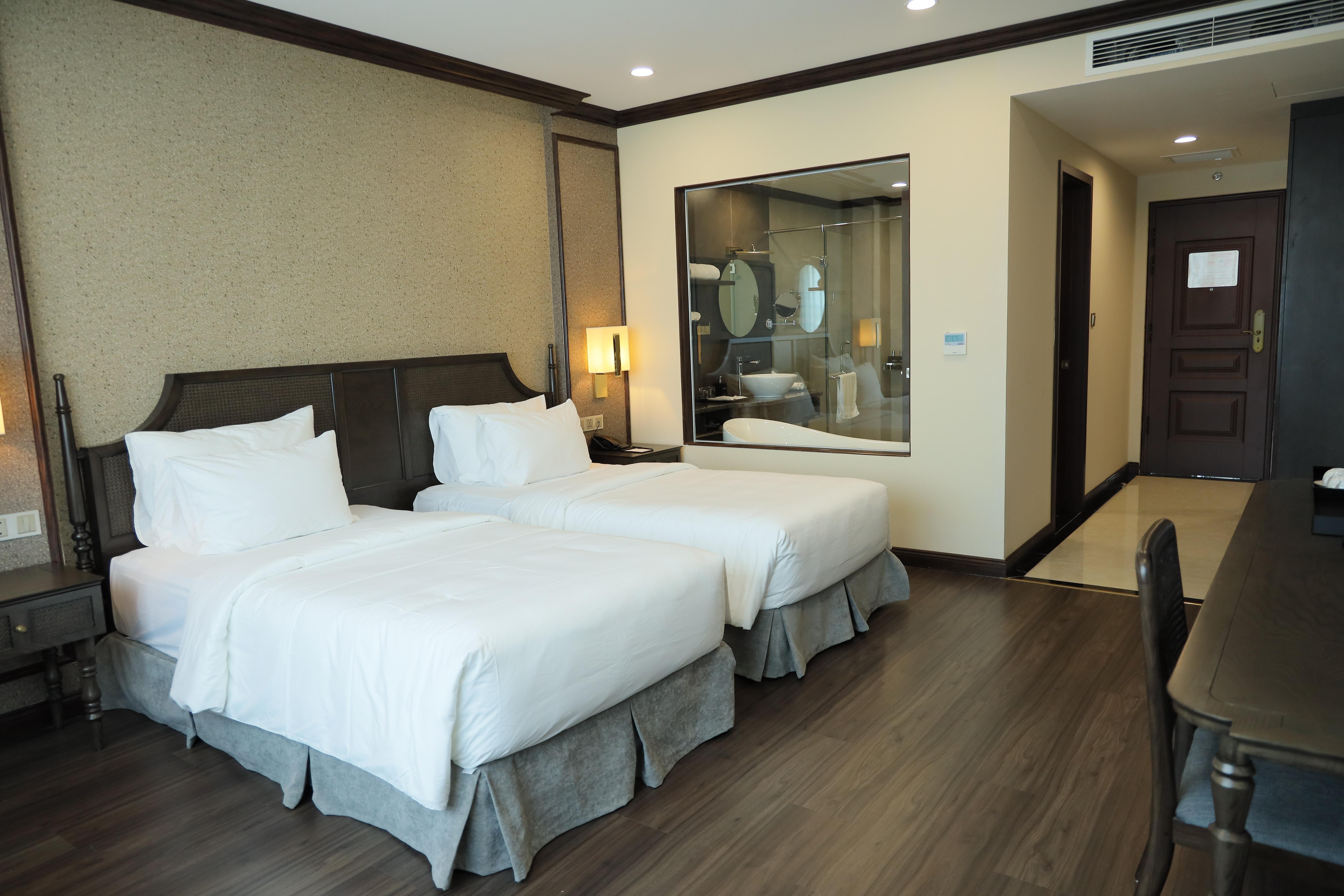 Ninh Binh Legend Hotel Exterior foto