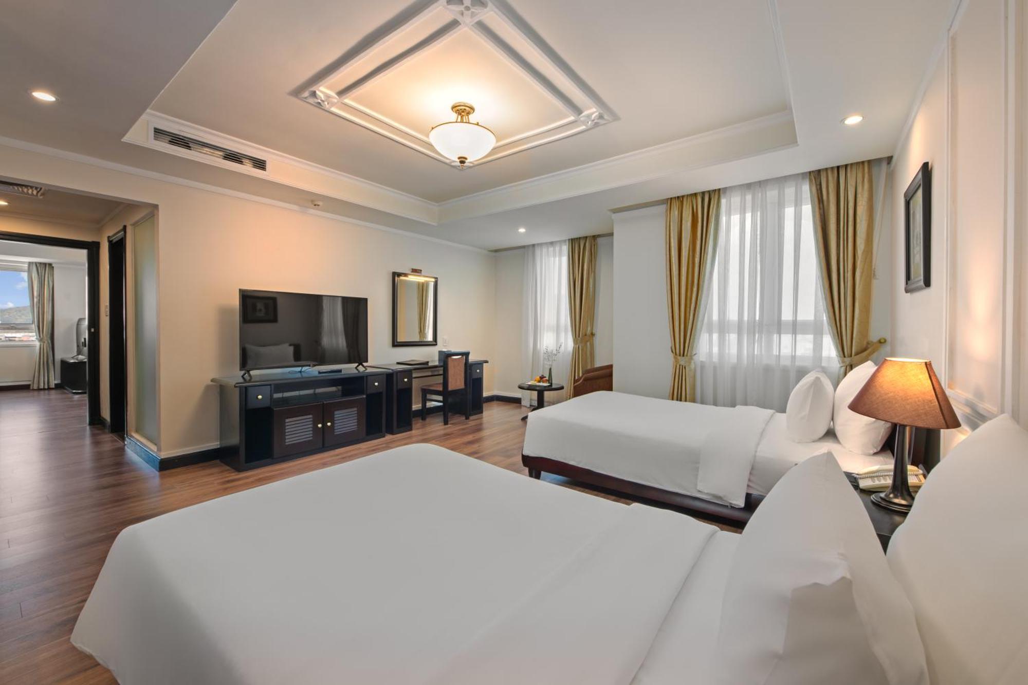 Ninh Binh Legend Hotel Exterior foto
